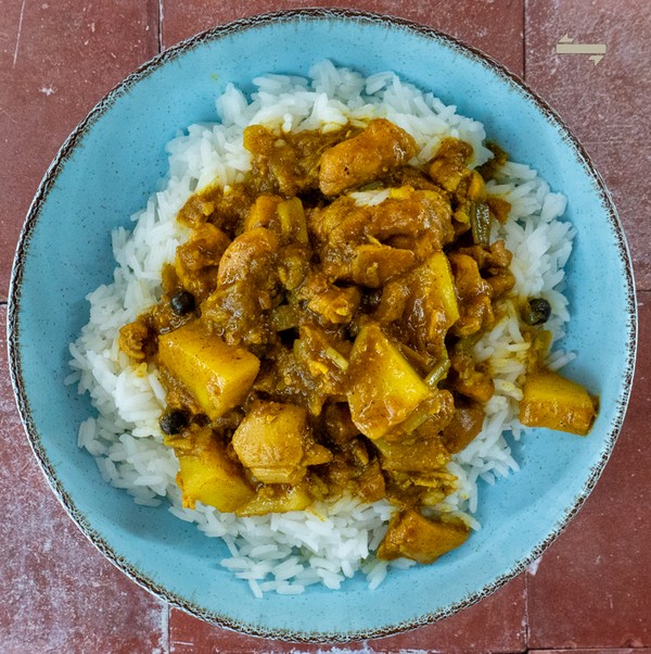 Klassieke kipcurry