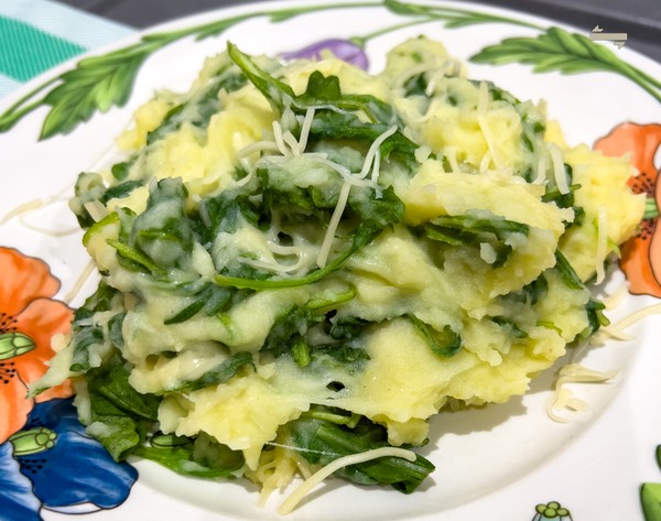 Stamppot Rucola met gesmolten kaas